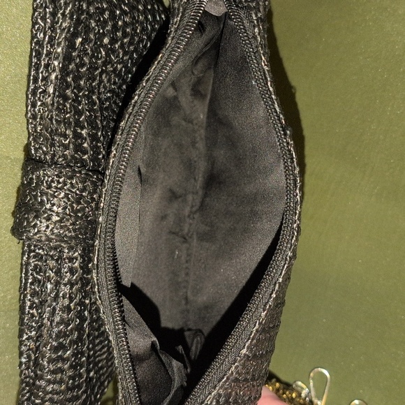 Black Woven Crossbody Clutch with Accent Bow - Picture 6 of 8